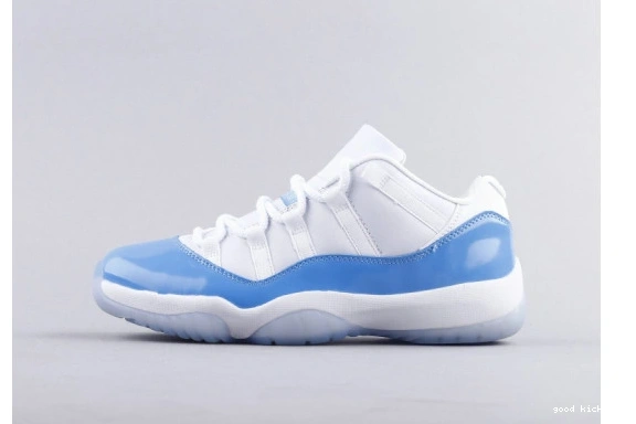 11 528896-106 Blue  Retro University Jordan Low 528896-106 0215